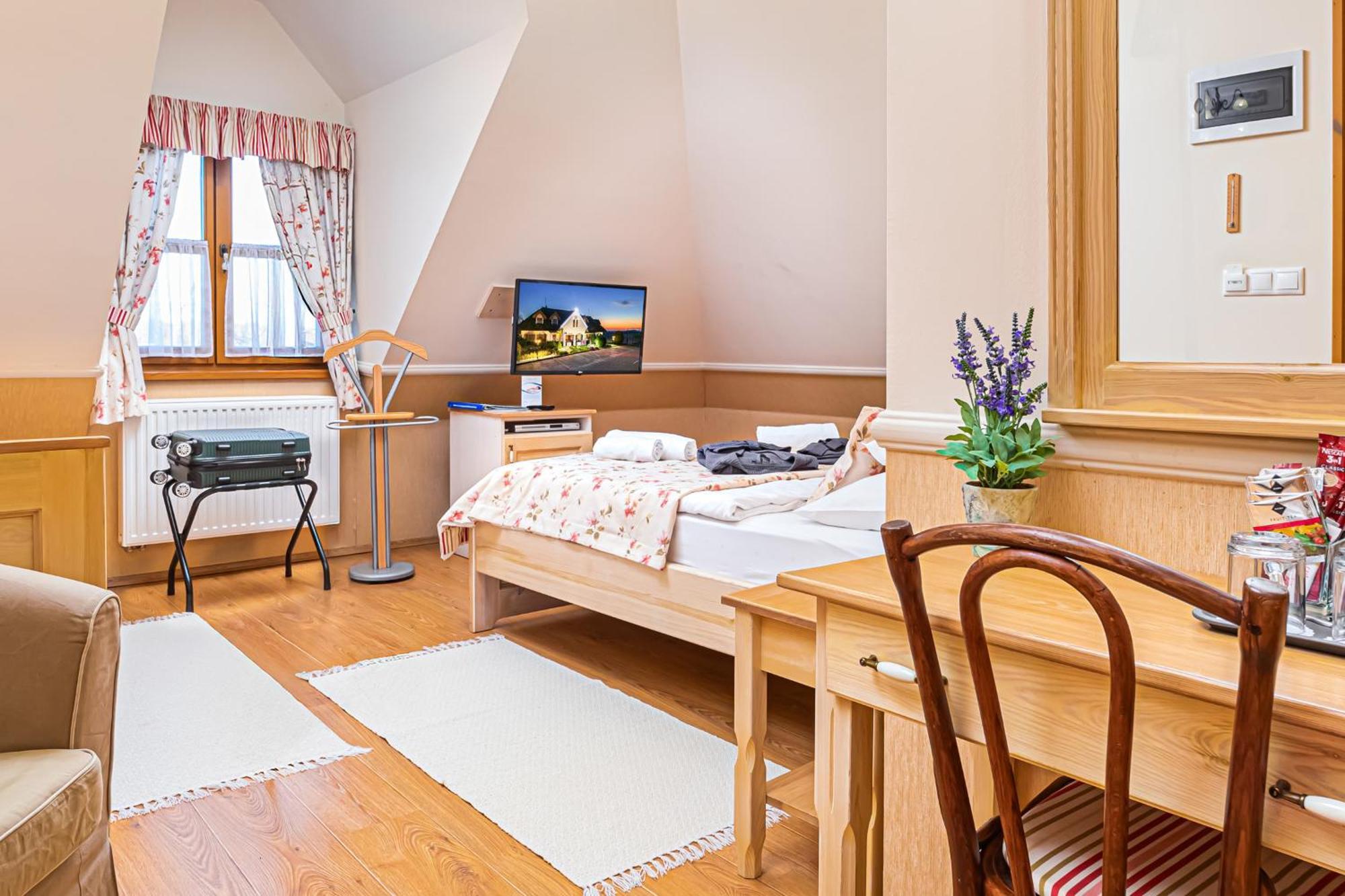 Rigotanya Relax & Wellness Panzio Buekfuerdo Ξενοδοχείο Εξωτερικό φωτογραφία